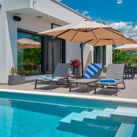 Casa Marta With Pool And Sea View Опатия