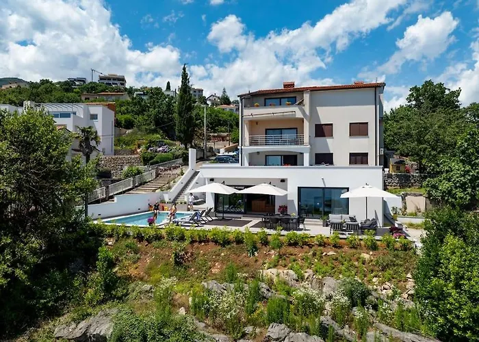 Casa Marta With Pool And Sea View 奥帕提亚