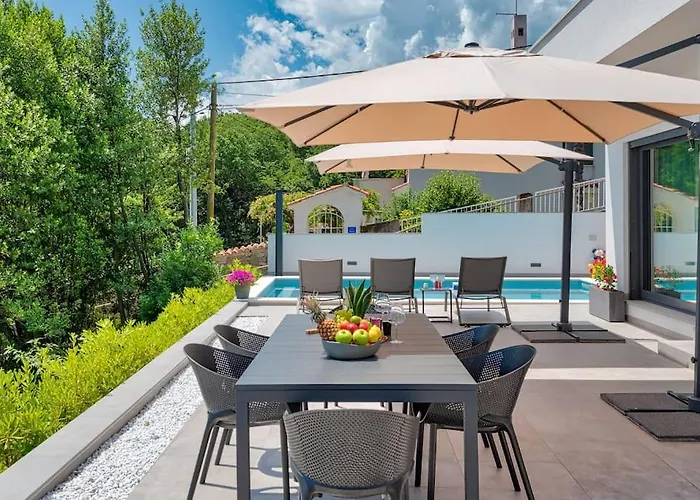 Casa Marta With Pool And Sea View