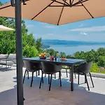 Villa Casa Marta With Pool And Sea View Opatija