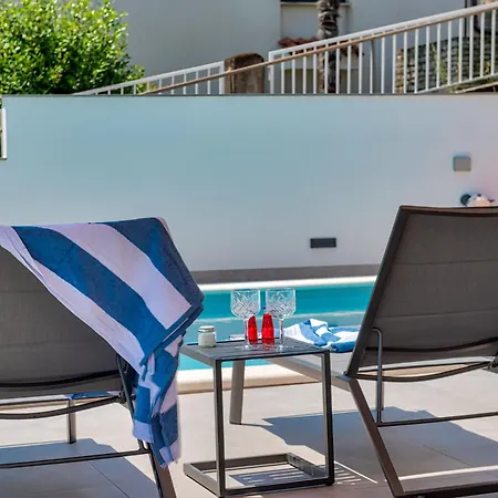 Casa Marta With Pool And Sea View Опатия