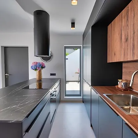 Casa Marta With Pool And Sea View Villa *