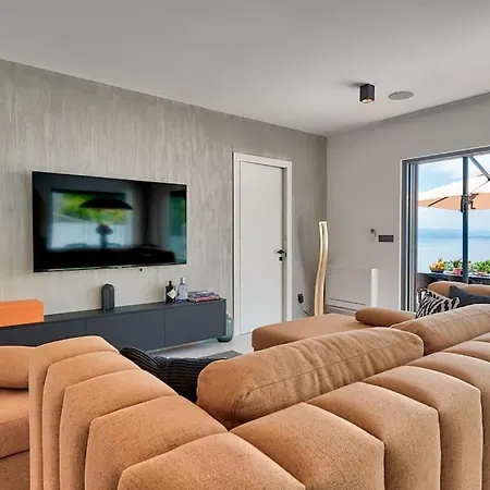 Villa Casa Marta With Pool And Sea View Opatija