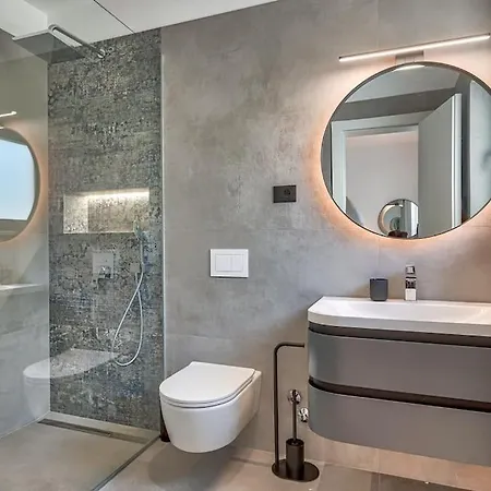 Villa Casa Marta With Pool And Sea View Opatija