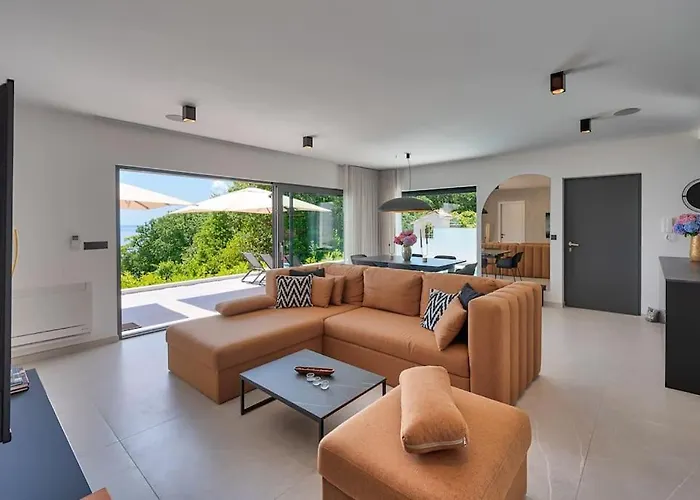 Casa Marta With Pool And Sea View *