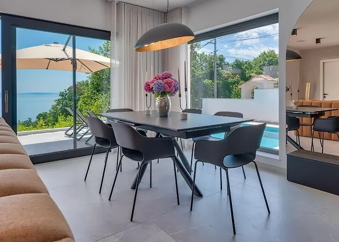 Casa Marta With Pool And Sea View * Опатия