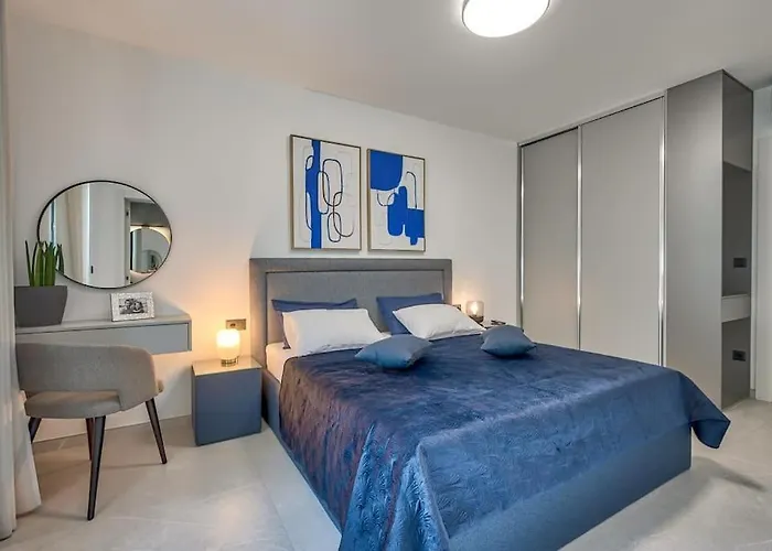 Villa Casa Marta With Pool And Sea View Opatija