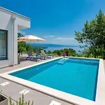 别墅 Casa Marta With Pool And Sea View *